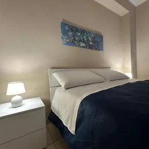  Appartamento Le Radici Dell'etna House