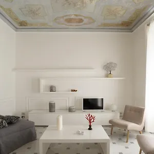 via-chiodo-luxury-apartment.hotelitalianriviera.com/